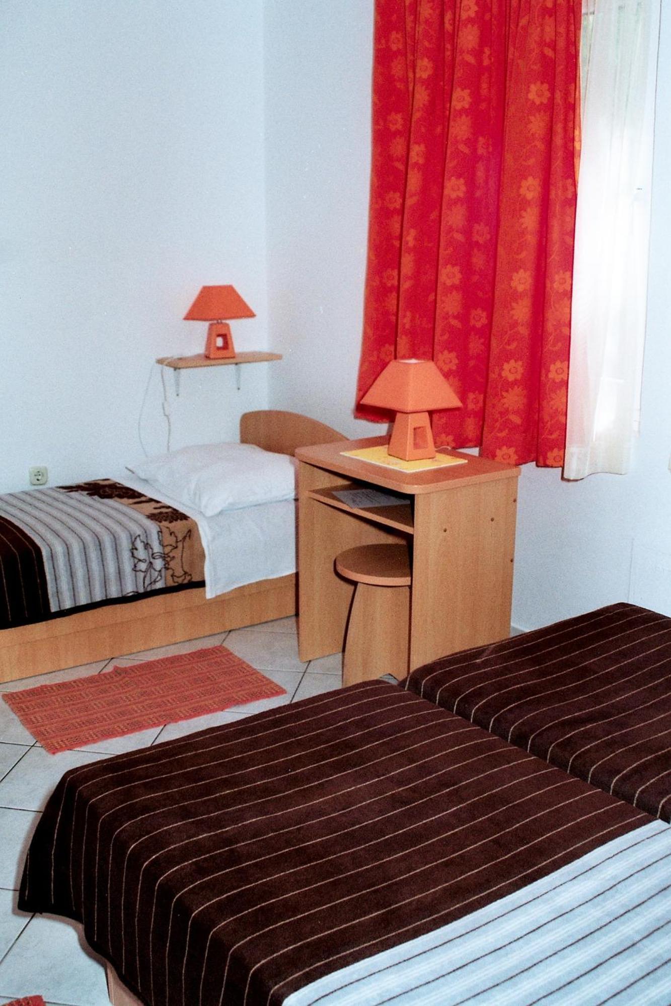 Hostel Amfora Fažana Exteriör bild