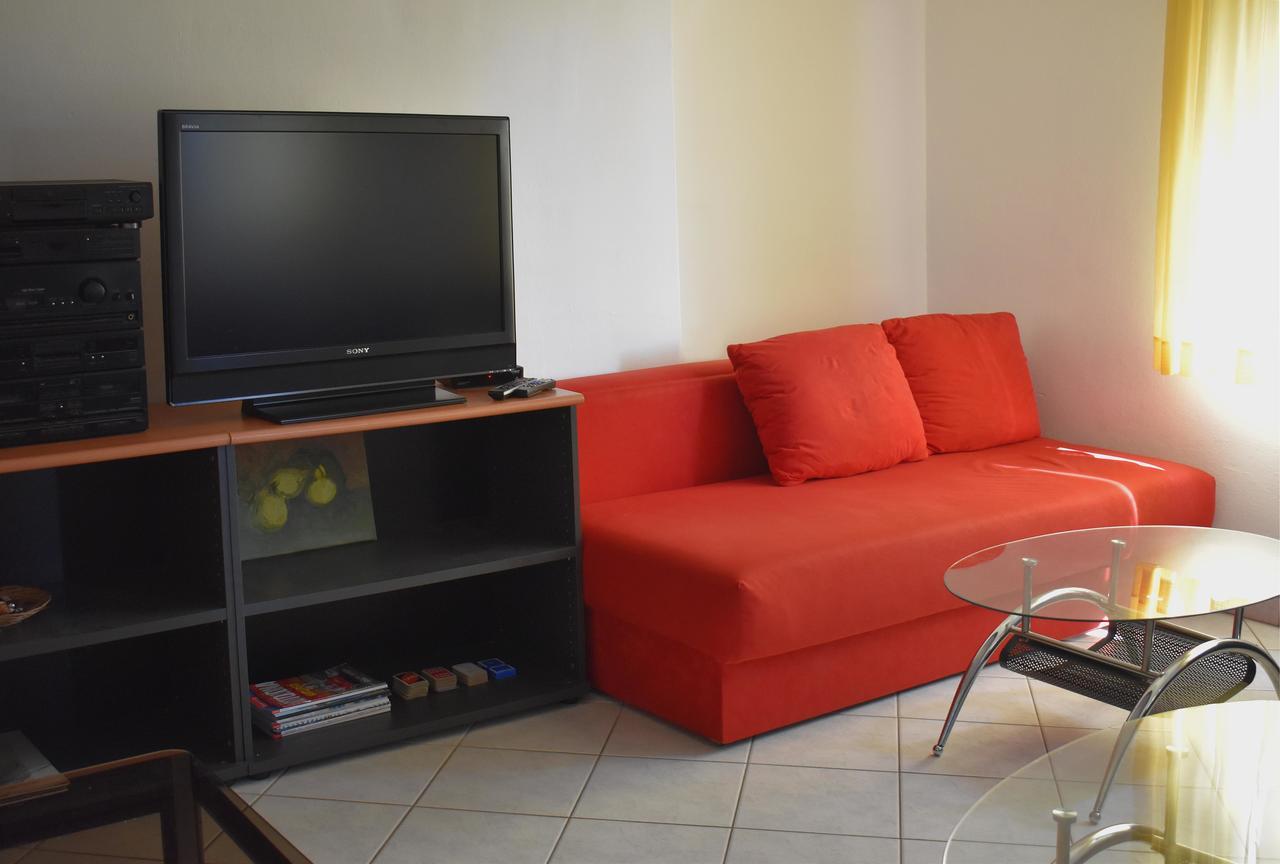 Hostel Amfora Fažana Exteriör bild